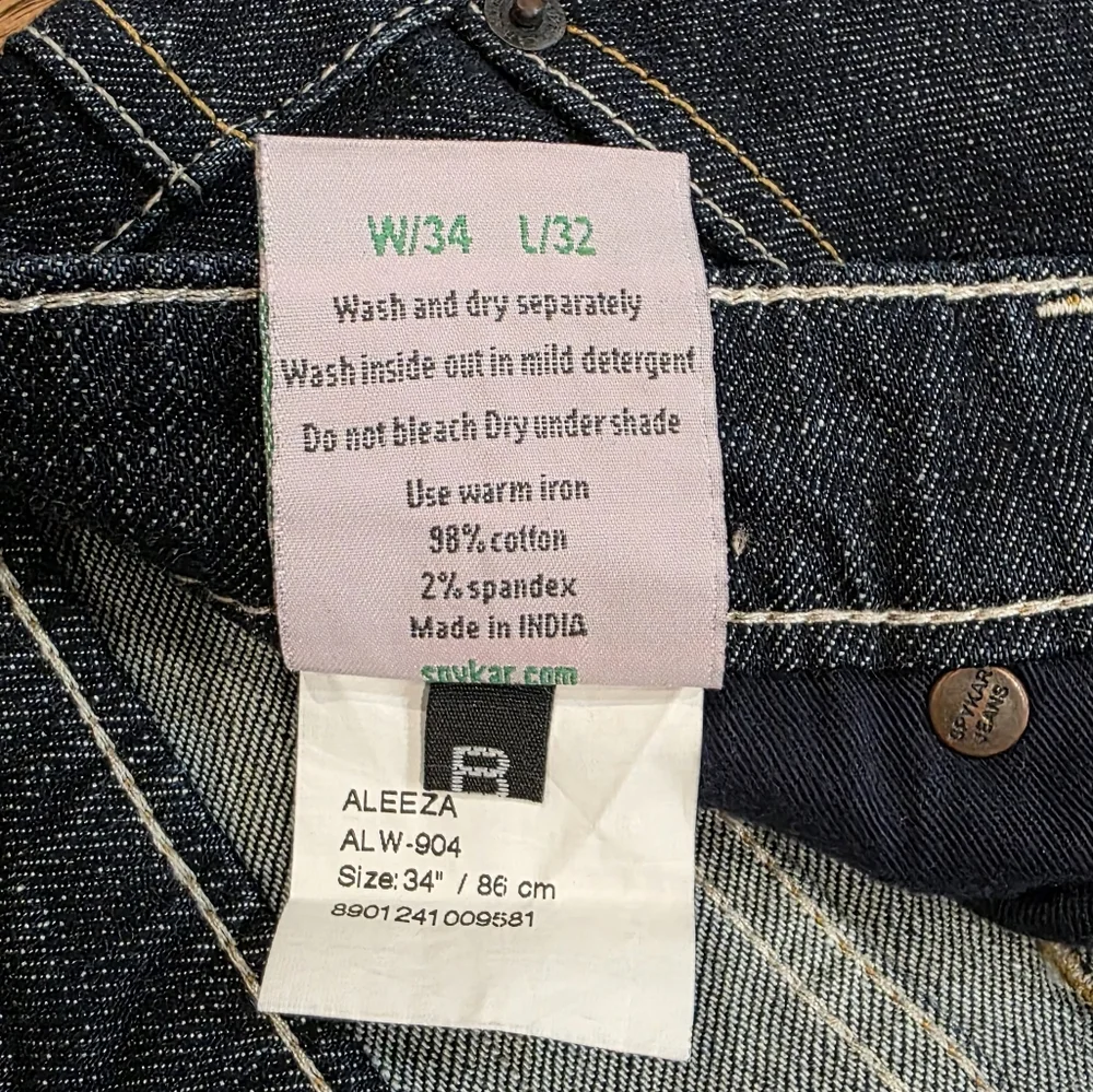 Spykar Aleeza Trendy Dark Wash Low Rise Straight-Leg Stretchy Indie Jeans. 34